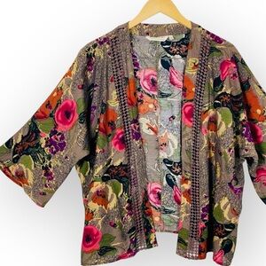 Soft Surroundings Floral Kimono Crochet Inset size Small
